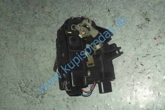 ľavý zadný zámok na audi a6 allroad 96-2004, do dverí, 