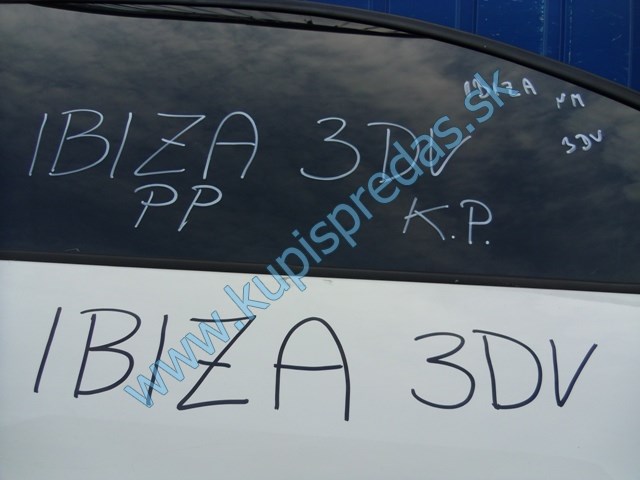 pravé predné dvere na seat ibizu, 3oj dverovú