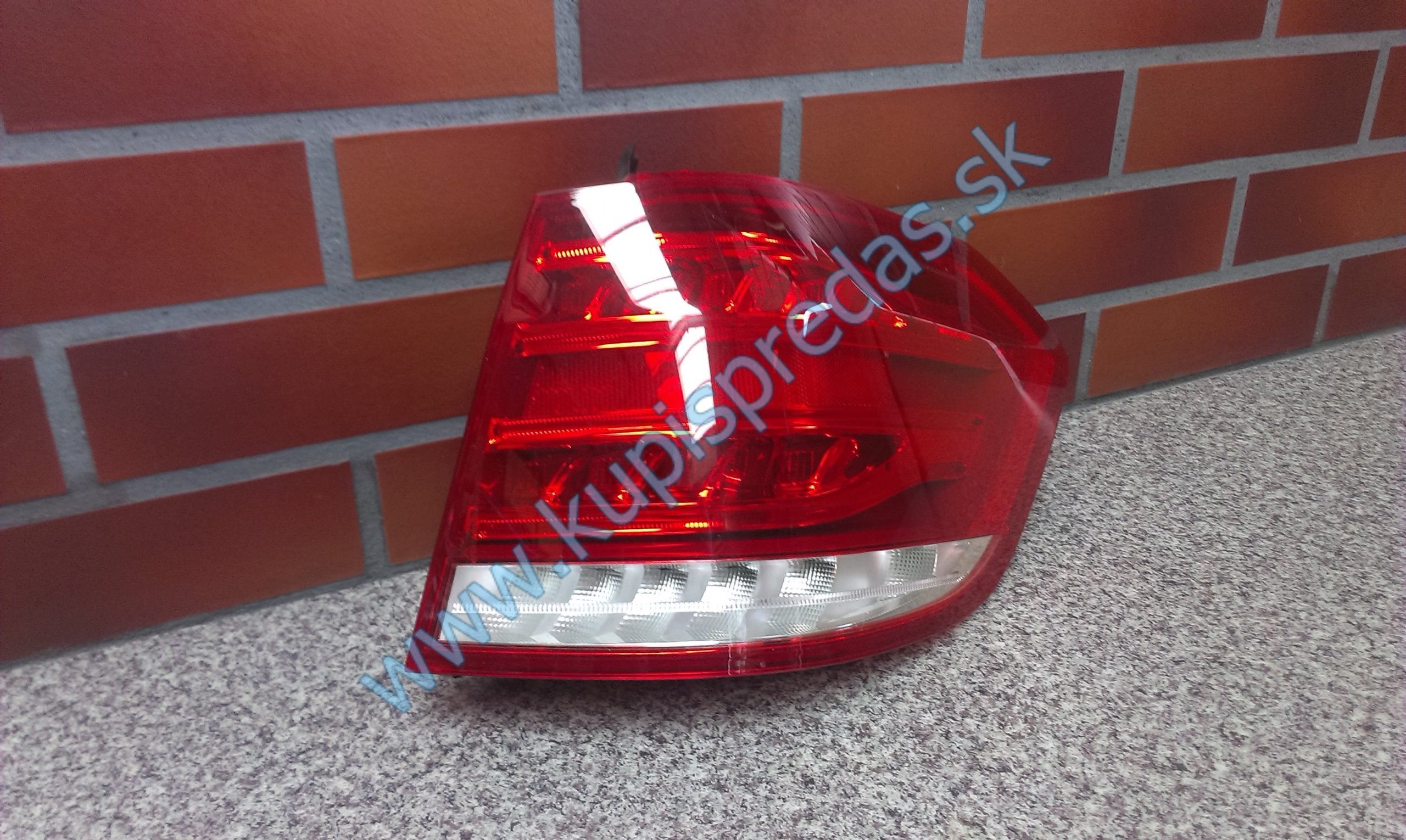 Zadné pravé Led svetlo MERCEDES E W212 Kombi 