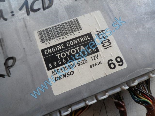 riadiaca jednotka motora na toyotu avensis t25, 89661-05690, MB175800-6325