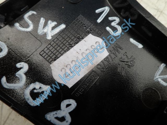 stredový panel na peugeot 308, M47478