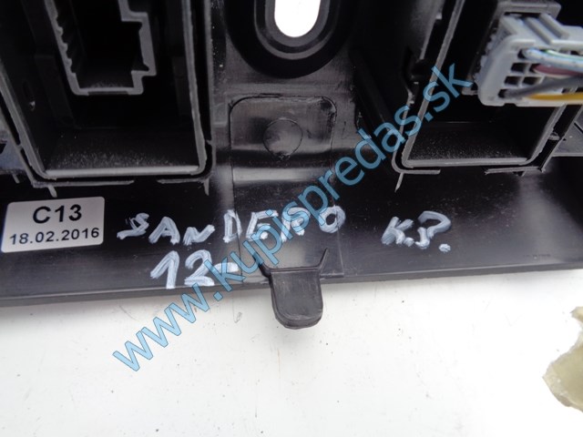 stredový rámik daciu sandero II, 275009384R