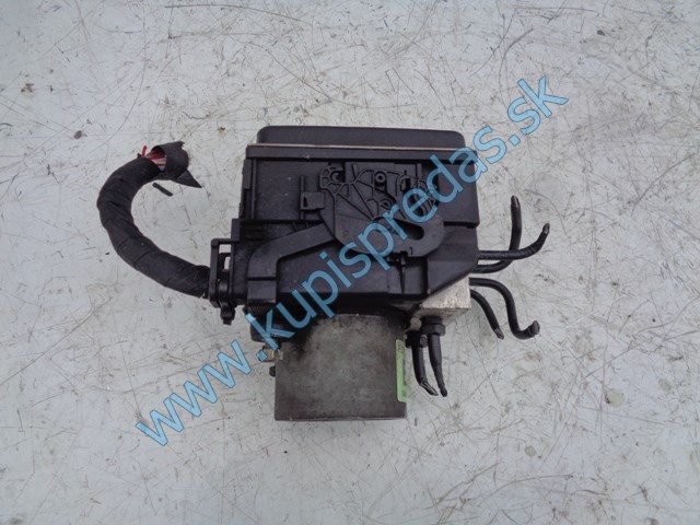 abs pumpa na hyundai i30 1,4 16V, 58920-2L500