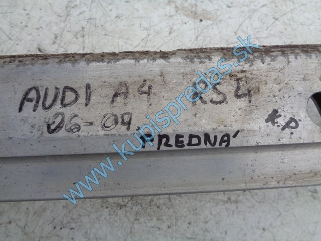 predná výstuha na audi a4 RS4 , predná výstuha , 8D0807109