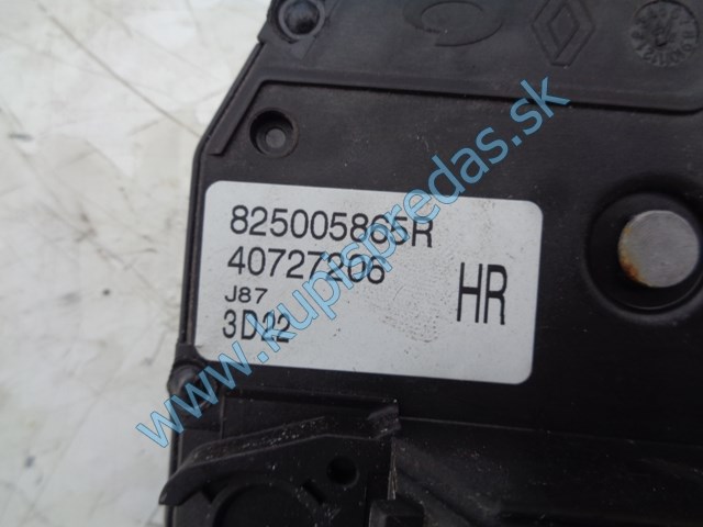 pravý zadný zámok na dvere na renault captur,825005865R