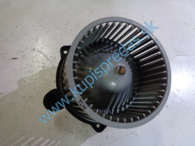 ventilátor kúrenia na hyundai ix20, F005330062